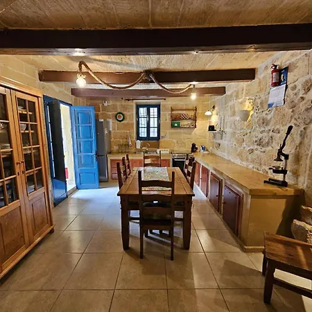 Dotties Retreat Bed & Breakfast 3*