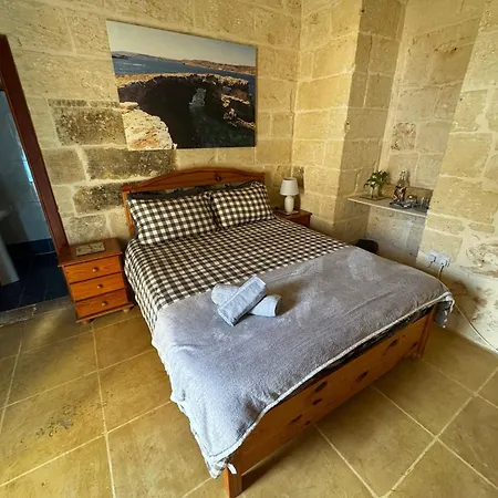 Bed & Breakfast Dotties Retreat